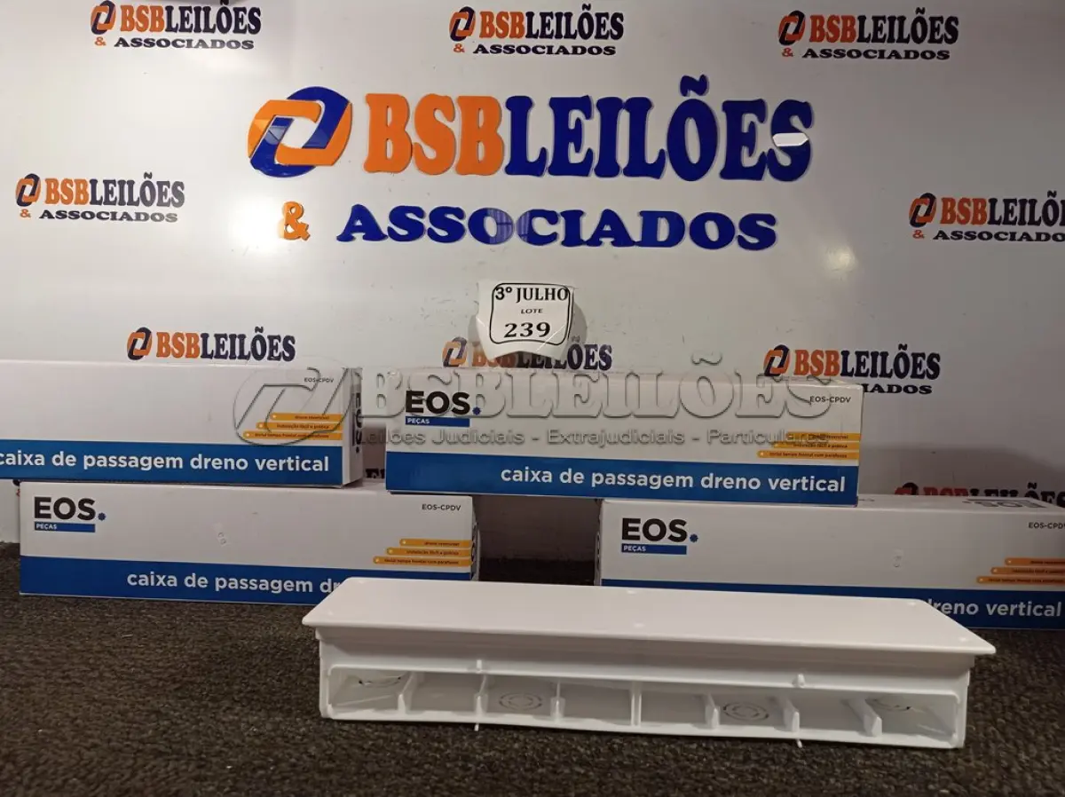LOTE 239 - 05 CAIXAS DE PASSAGEM PARA DRENO VERTICAL MARCA EOS. (NO ESTADO) ATENÇÃO! FAZER A VISITAÇÃO ANTES DE ARREMATAR, NÃO SABEMOS SE FUNCIONA. LEILÃO NÃO TEM GARANTIA E NEM DEVOLUÇÃO, SUJEITO A POSSÍVEIS AVARIAS VISÍVEIS/OCULTAS E/OU AUSÊNCIA DE COMPONENTES.