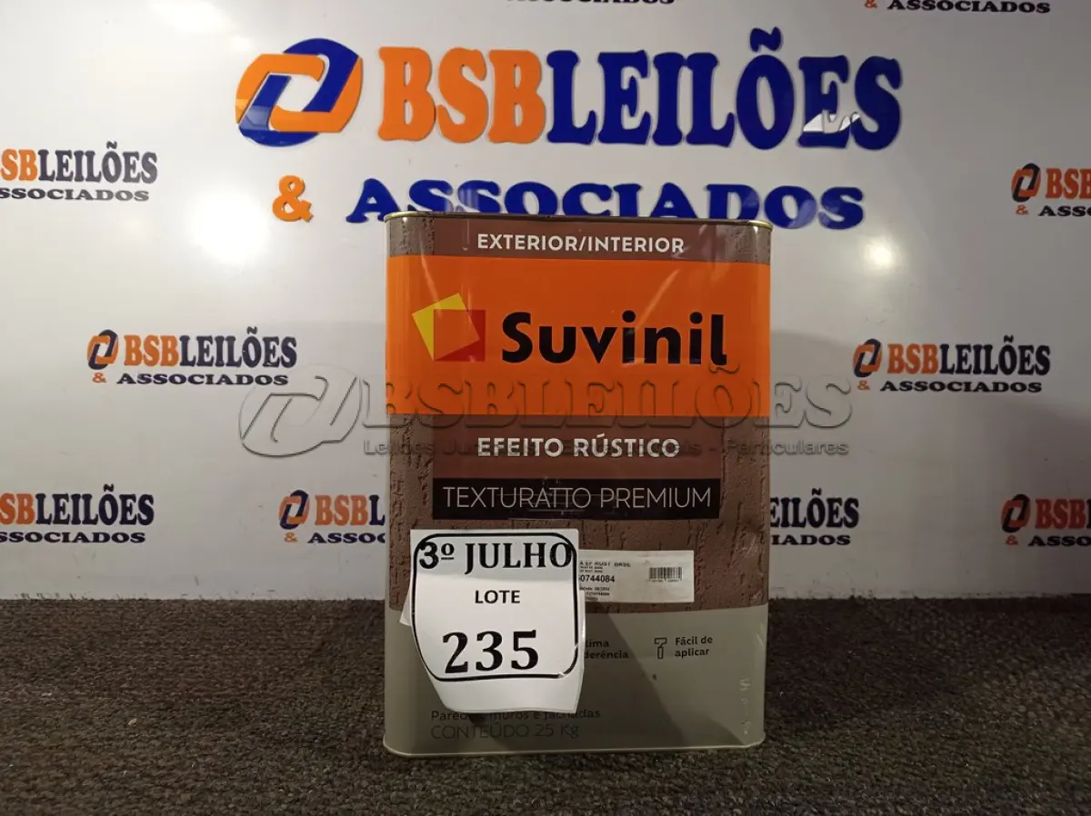 LOTE 235 - 01 LATA DE TINTA TEXTURATTO PREMIUM EFEITO RÚSTICO EXTERIOR/INTERIOR SUVINIL 25KG. (NO ESTADO) ATENÇÃO! FAZER A VISITAÇÃO ANTES DE ARREMATAR, NÃO SABEMOS SE FUNCIONA. LEILÃO NÃO TEM GARANTIA E NEM DEVOLUÇÃO, SUJEITO A POSSÍVEIS AVARIAS VISÍVEIS/OCULTAS E/OU AUSÊNCIA DE COMPONENTES.
