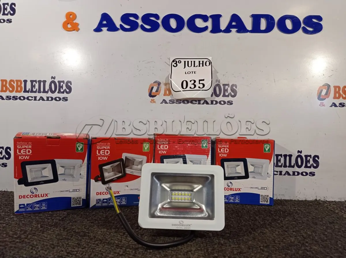 LOTE 035 - 05 REFLETORES DECORLED SUPERLED 220V 10W LUZ BRANCA DECORLUX NOVO. (NO ESTADO)