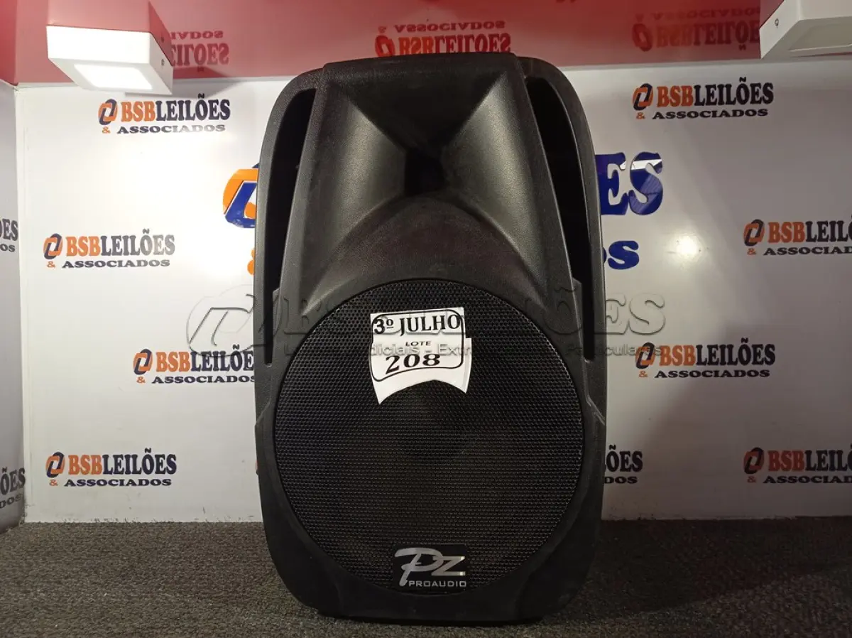LOTE 208 - 01 CAIXA DE SOM PZPROPASSIVE PROAUDIO PX-12. (NO ESTADO) ATENÇÃO! FAZER A VISITAÇÃO ANTES DE ARREMATAR, NÃO SABEMOS SE FUNCIONA. LEILÃO NÃO TEM GARANTIA E NEM DEVOLUÇÃO, SUJEITO A POSSÍVEIS AVARIAS VISÍVEIS/OCULTAS E/OU AUSÊNCIA DE COMPONENTES.