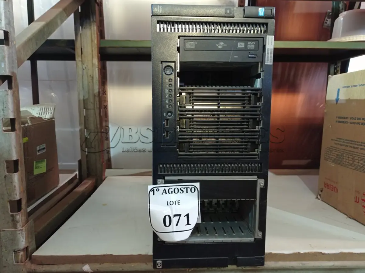 LOTE 071 - 01 SERVIDOR ML350 MARCA HP. (NO ESTADO) ATENÇÃO! FAZER A VISITAÇÃO ANTES DE ARREMATAR, NÃO SABEMOS SE FUNCIONA. LEILÃO NÃO TEM GARANTIA E NEM DEVOLUÇÃO, SUJEITO A POSSÍVEIS AVARIAS VISÍVEIS/OCULTAS E/OU AUSÊNCIA DE COMPONENTES.