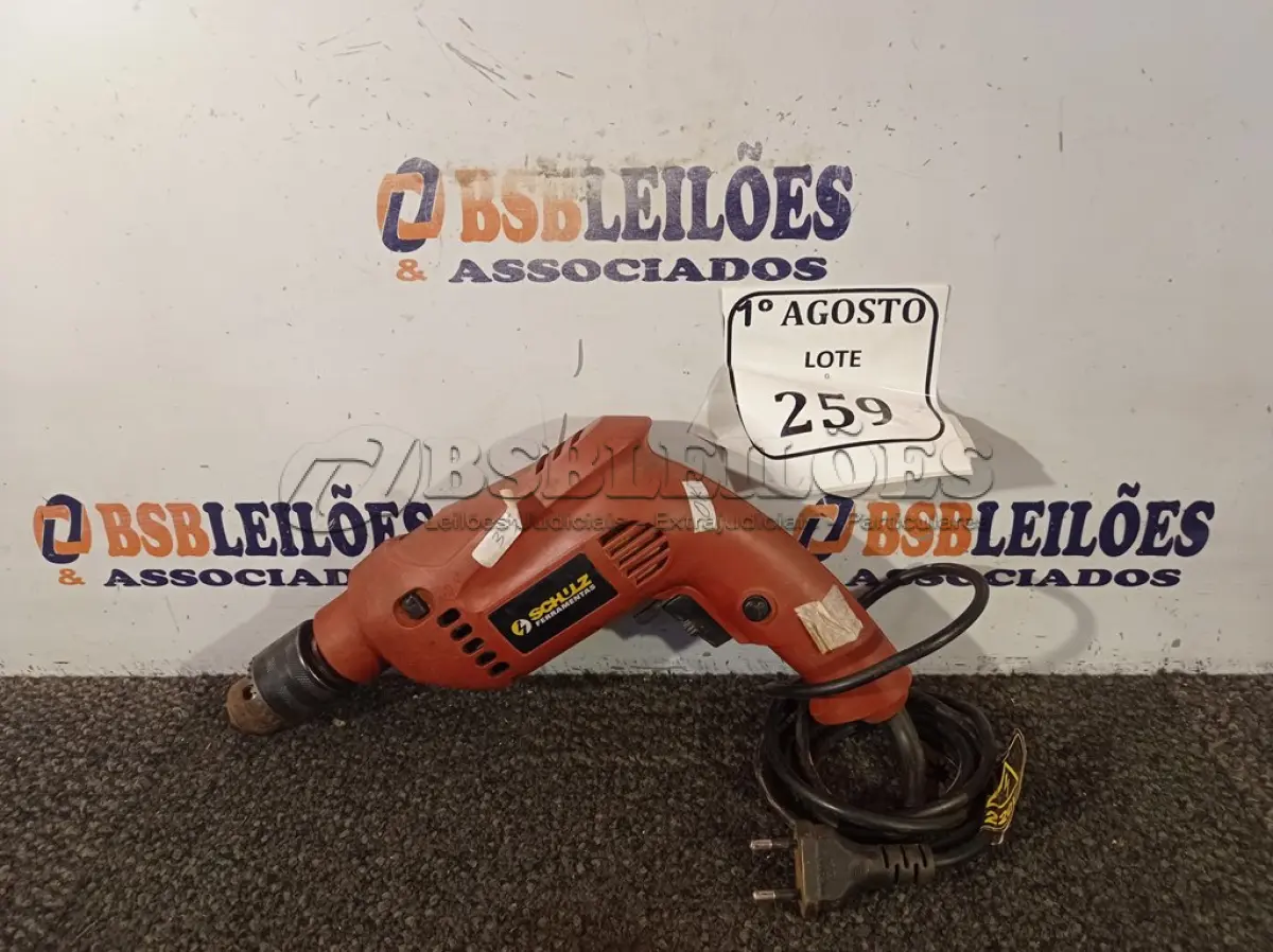 LOTE 259 - 01 FURADEIRA SCHUZ 220V. (NO ESTADO) ATENÇÃO! FAZER A VISITAÇÃO ANTES DE ARREMATAR, NÃO SABEMOS SE FUNCIONA. LEILÃO NÃO TEM GARANTIA E NEM DEVOLUÇÃO, SUJEITO A POSSÍVEIS AVARIAS VISÍVEIS/OCULTAS E/OU AUSÊNCIA DE COMPONENTES.