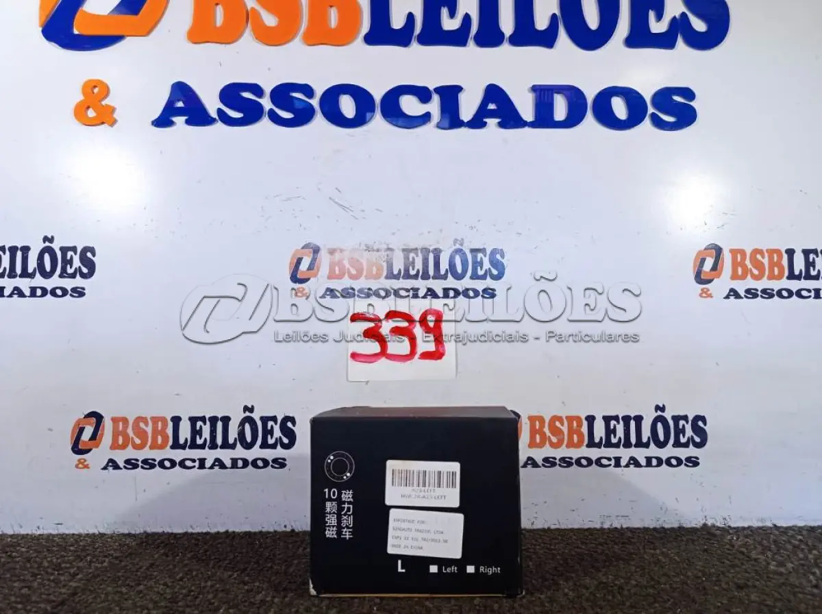 LOTE 339 - 01 CARRETILHA DE PESCA COM MARINE SPORTS AK2000 6:2:1 (NOVA) .(NO ESTADO) ATENÇÃO! FAZER A VISITAÇÃO ANTES DE ARREMATAR, NÃO SABEMOS SE FUNCIONA. LEILÃO NÃO TEM GARANTIA E NEM DEVOLUÇÃO, SUJEITO A POSSÍVEIS AVARIAS VISÍVEIS/OCULTAS E/OU AUSÊNCIA DE COMPONENTES.