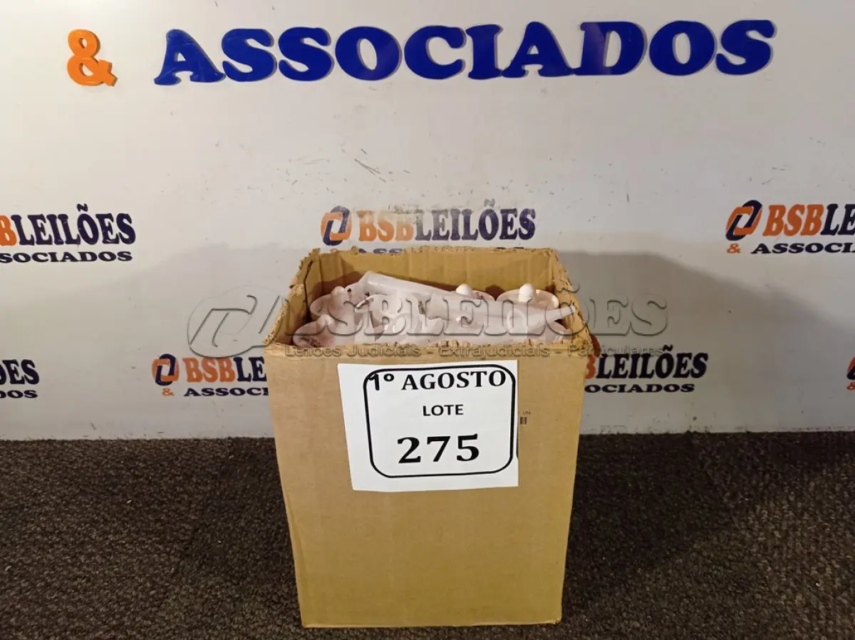 LOTE 275 - 12 SELANTES MULTIUSO DE POLIURETANO PU 40 CONTENDO 400MG CADA. (NO ESTADO) ATENÇÃO! FAZER A VISITAÇÃO ANTES DE ARREMATAR, NÃO SABEMOS SE FUNCIONA. LEILÃO NÃO TEM GARANTIA E NEM DEVOLUÇÃO, SUJEITO A POSSÍVEIS AVARIAS VISÍVEIS/OCULTAS E/OU AUSÊNCIA DE COMPONENTES.
