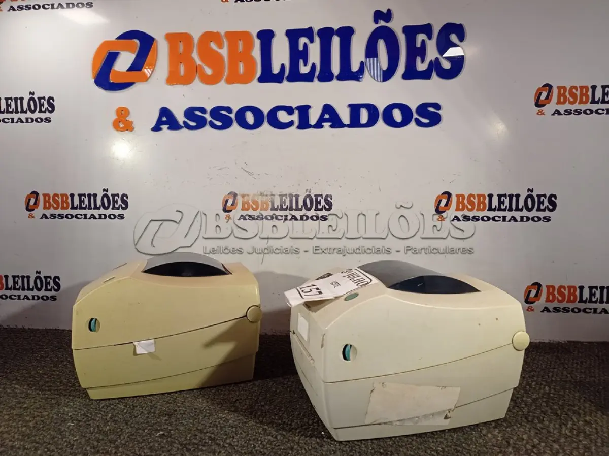 LOTE 157 - 02 IMPRESSORAS DE ETIQUETAS MARCA ZEBRA MOD:TLP 2844 (NO ESTADO) ATENÇÃO! FAZER A VISITAÇÃO ANTES DE ARREMATAR, NÃO SABEMOS SE FUNCIONA. LEILÃO NÃO TEM GARANTIA E NEM DEVOLUÇÃO, SUJEITO A POSSÍVEIS AVARIAS VISÍVEIS/OCULTAS E/OU AUSÊNCIA DE COMPONENTES.