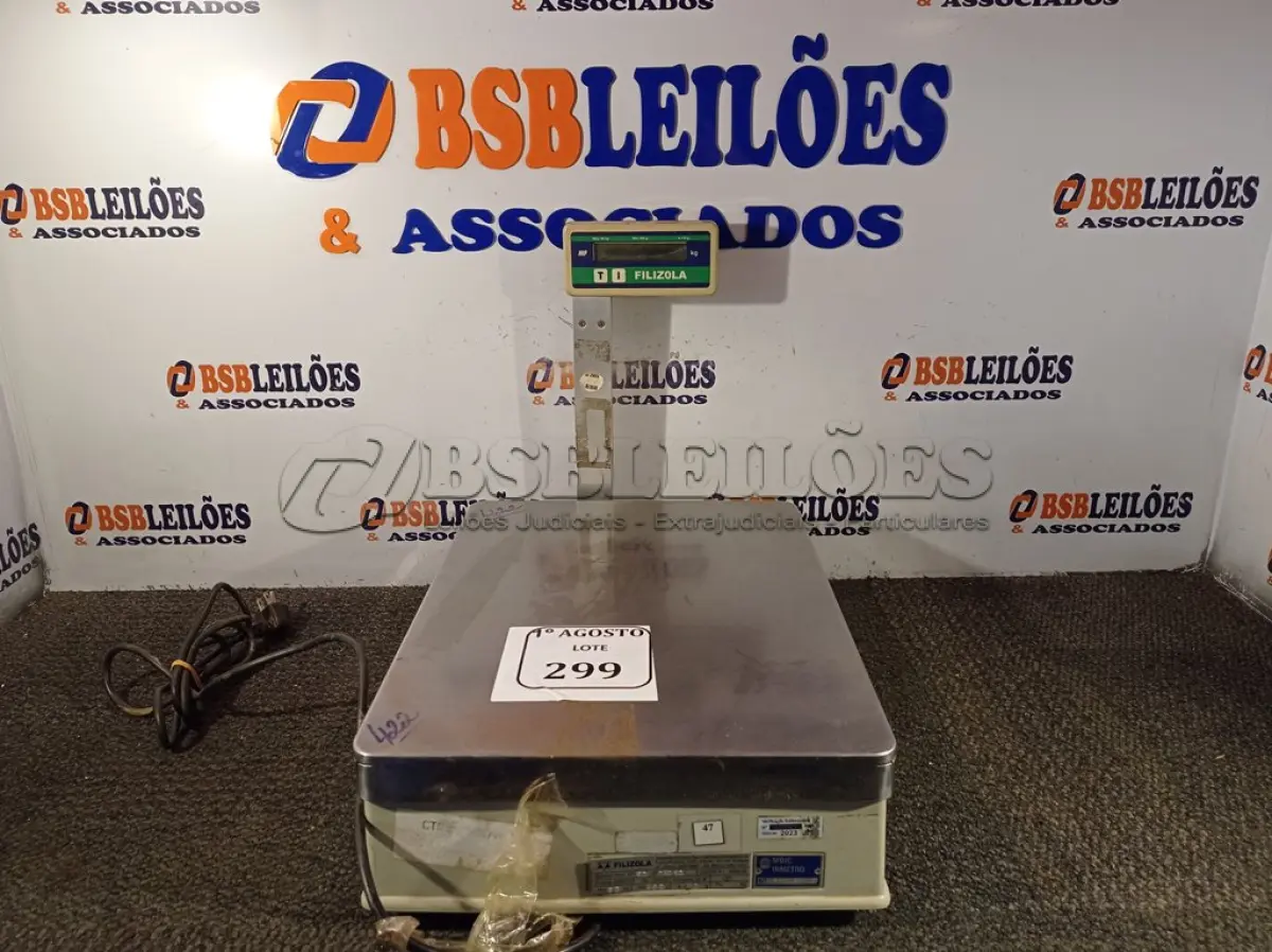 LOTE 299 - 01 BALANÇA FILIZOLA 60KG (NO ESTADO) ATENÇÃO! FAZER A VISITAÇÃO ANTES DE ARREMATAR, NÃO SABEMOS SE FUNCIONA. LEILÃO NÃO TEM GARANTIA E NEM DEVOLUÇÃO, SUJEITO A POSSÍVEIS AVARIAS VISÍVEIS/OCULTAS E/OU AUSÊNCIA DE COMPONENTES.