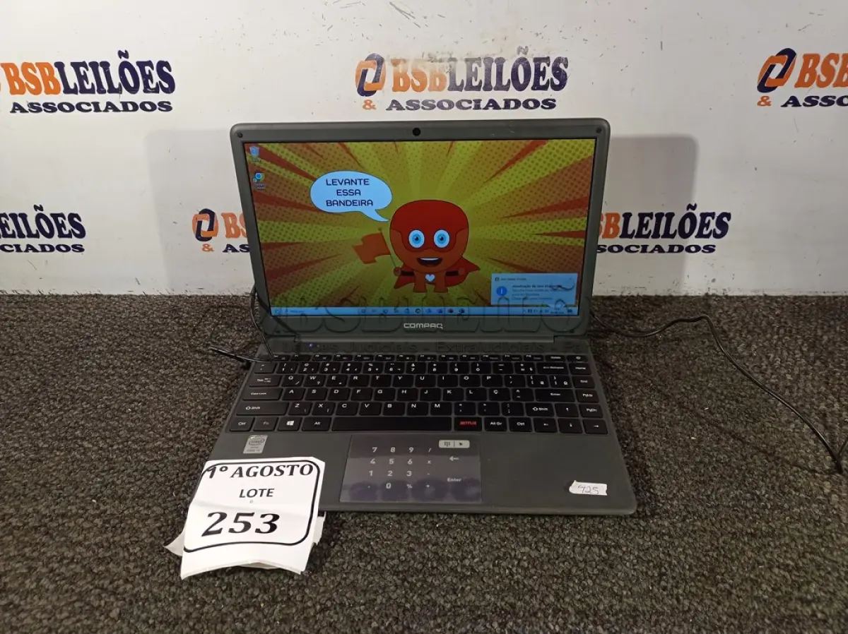 LOTE 253 - 01 NOTEBOOK CORE I3 MARCA COMPAQ PRESARIO CQ-27 COM FONTE 19V. (NO ESTADO) ATENÇÃO! FAZER A VISITAÇÃO ANTES DE ARREMATAR, NÃO SABEMOS SE FUNCIONA. LEILÃO NÃO TEM GARANTIA E NEM DEVOLUÇÃO, SUJEITO A POSSÍVEIS AVARIAS VISÍVEIS/OCULTAS E/OU AUSÊNCIA DE COMPONENTES.