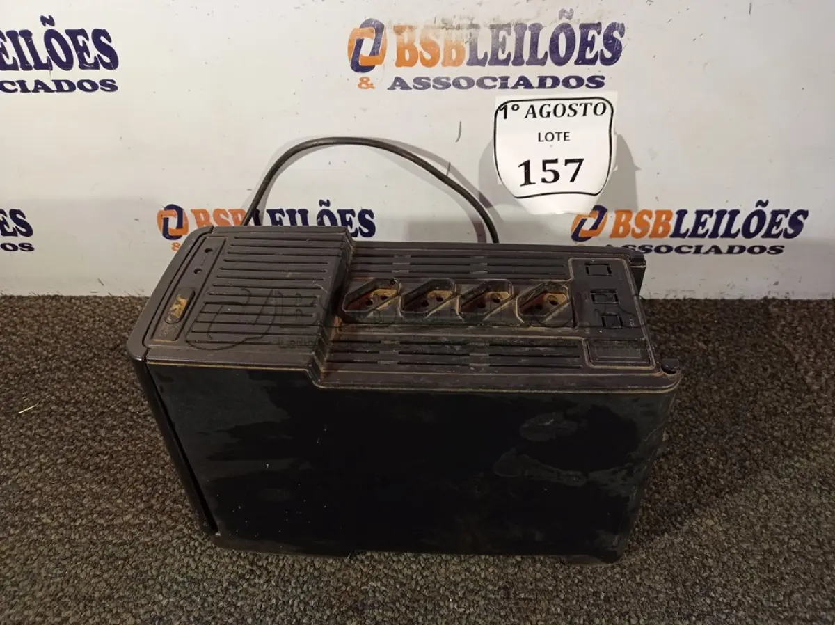 LOTE 157 - 01 NOBREAK DE 600VA BIVOLT ENERMAX. (NO ESTADO) ATENÇÃO! FAZER A VISITAÇÃO ANTES DE ARREMATAR, NÃO SABEMOS SE FUNCIONA. LEILÃO NÃO TEM GARANTIA E NEM DEVOLUÇÃO, SUJEITO A POSSÍVEIS AVARIAS VISÍVEIS/OCULTAS E/OU AUSÊNCIA DE COMPONENTES.