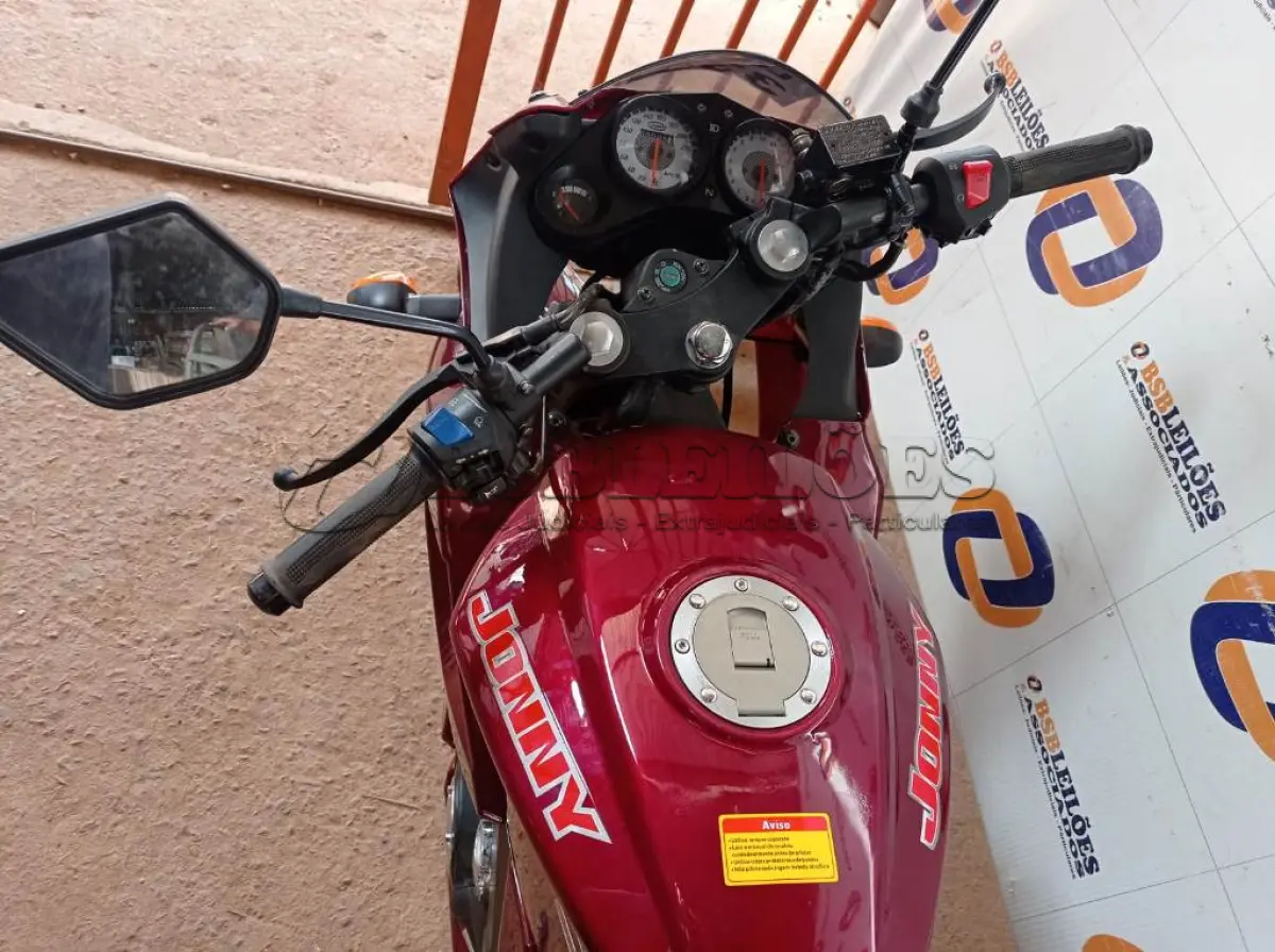 LOTE 338 - 01 MOTO JONNY RACER 150 CILINDRADAS, ANO 2012/2013, NOVA SEM USO KM 006 COR VERMELHA, PARTIDA ELÉTRICA, SEM DÉBITOS - IPVA 2024 POR CONTA DO ARREMATANTE JA COM PLACA MERCOSUL (NO ESTADO)