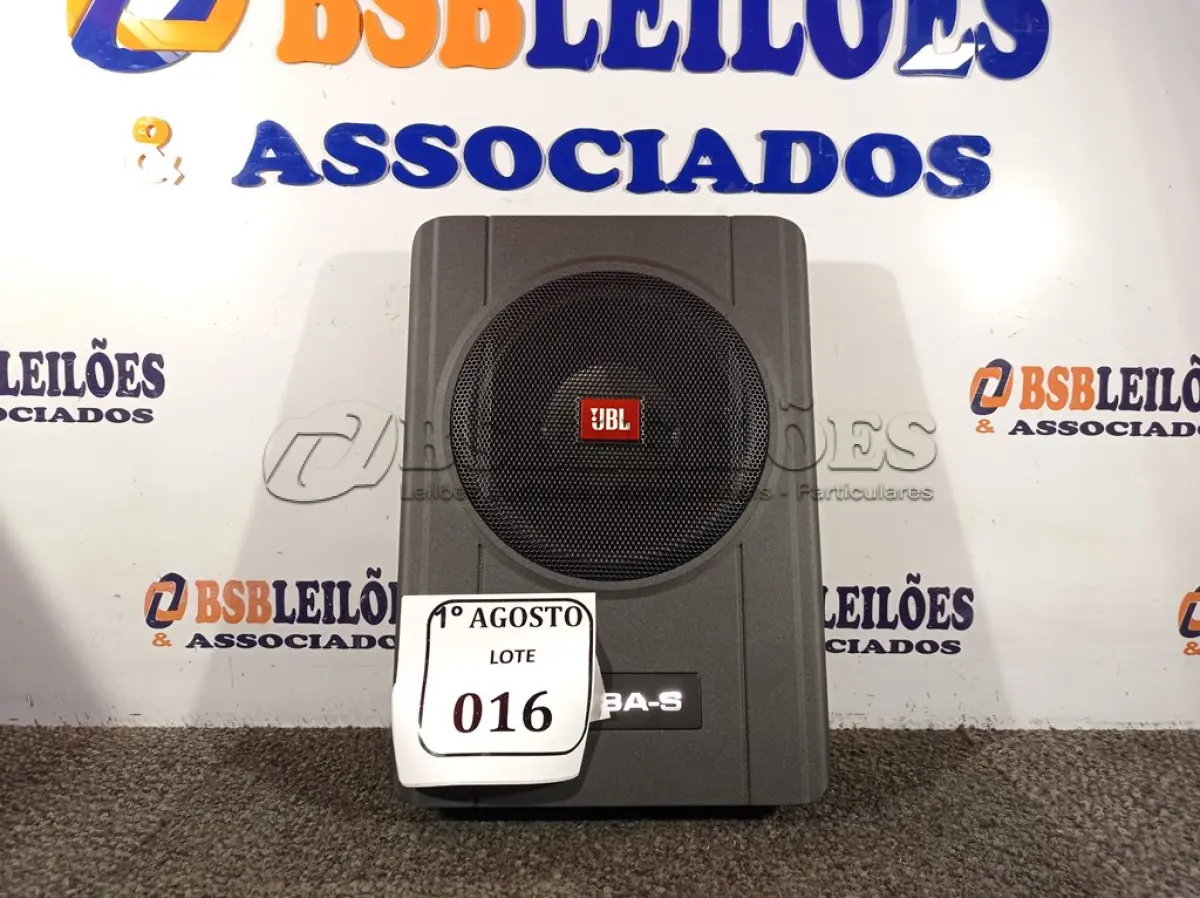 LOTE 016 - 01 SUBWOOFER SW8A-S 150WRMS. (NO ESTADO) ATENÇÃO! FAZER A VISITAÇÃO ANTES DE ARREMATAR, NÃO SABEMOS SE FUNCIONA. LEILÃO NÃO TEM GARANTIA E NEM DEVOLUÇÃO, SUJEITO A POSSÍVEIS AVARIAS VISÍVEIS/OCULTAS E/OU AUSÊNCIA DE COMPONENTES.