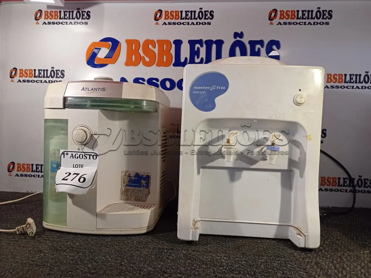 LOTE 276 - 02 PURIFICADORES DE ÁGUA SENDO 01 PARA GARRAFÃO. (NO ESTADO) ATENÇÃO! FAZER A VISITAÇÃO ANTES DE ARREMATAR, NÃO SABEMOS SE FUNCIONA. LEILÃO NÃO TEM GARANTIA E NEM DEVOLUÇÃO, SUJEITO A POSSÍVEIS AVARIAS VISÍVEIS/OCULTAS E/OU AUSÊNCIA DE COMPONENTES.