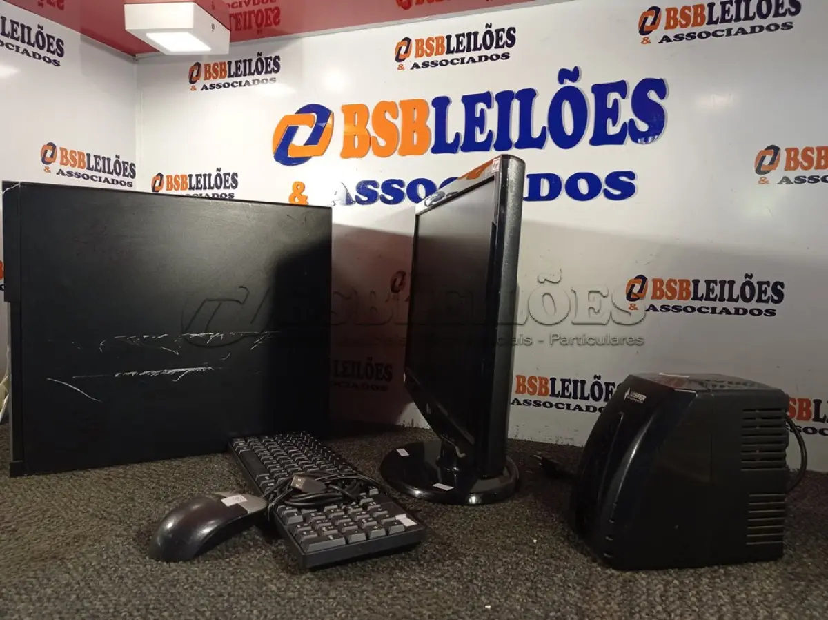LOTE 086 - 01 MONITOR LG TECLADO E MOUSE, 01 CPU DELL E 01 ESTABILIZADOR. (NO ESTADO) ATENÇÃO! FAZER A VISITAÇÃO ANTES DE ARREMATAR, NÃO SABEMOS SE FUNCIONA. LEILÃO NÃO TEM GARANTIA E NEM DEVOLUÇÃO, SUJEITO A POSSÍVEIS AVARIAS VISÍVEIS/OCULTAS E/OU AUSÊNCIA DE COMPONENTES.