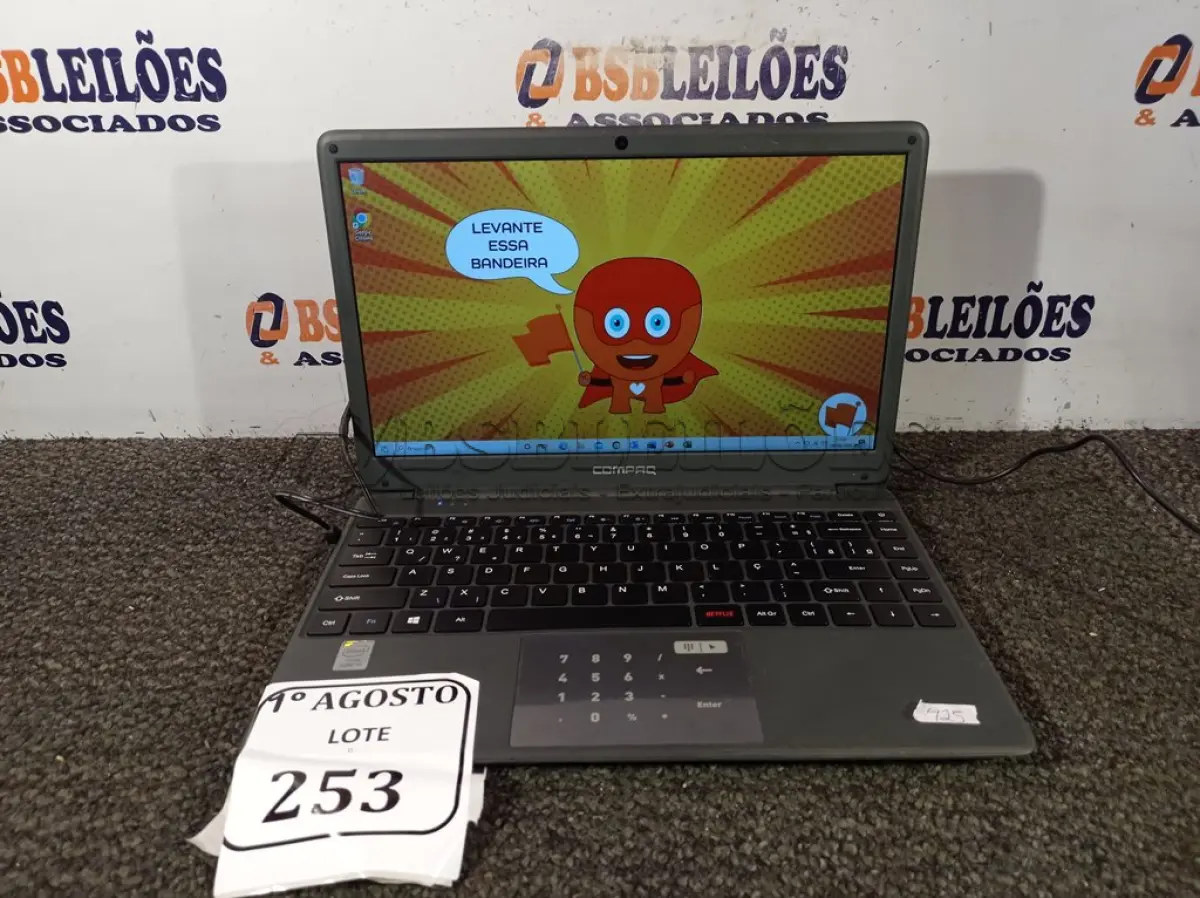 LOTE 253 - 01 NOTEBOOK CORE I3 MARCA COMPAQ PRESARIO CQ-27 COM FONTE 19V. (NO ESTADO) ATENÇÃO! FAZER A VISITAÇÃO ANTES DE ARREMATAR, NÃO SABEMOS SE FUNCIONA. LEILÃO NÃO TEM GARANTIA E NEM DEVOLUÇÃO, SUJEITO A POSSÍVEIS AVARIAS VISÍVEIS/OCULTAS E/OU AUSÊNCIA DE COMPONENTES.