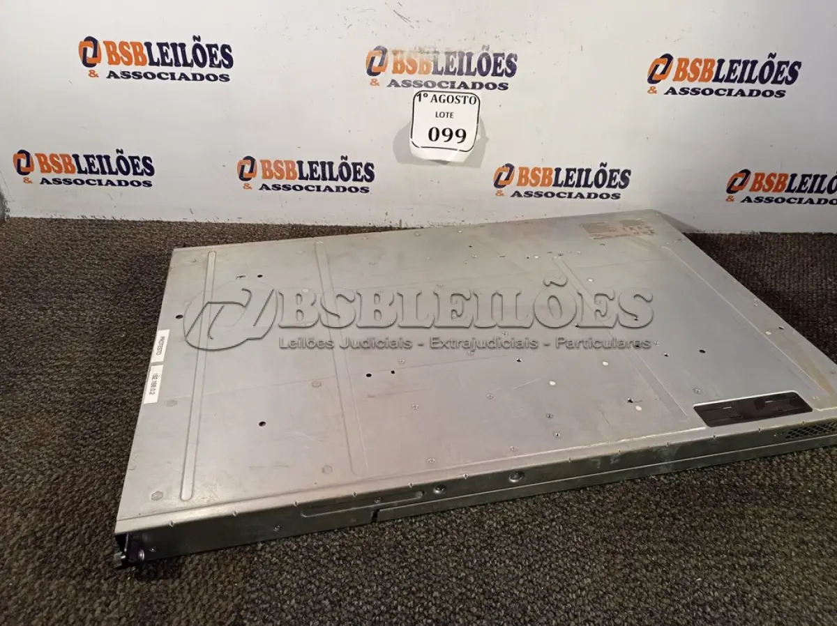 LOTE 099 - 01 SERVIDOR DE RACK (NO ESTADO) ATENÇÃO! FAZER A VISITAÇÃO ANTES DE ARREMATAR, NÃO SABEMOS SE FUNCIONA. LEILÃO NÃO TEM GARANTIA E NEM DEVOLUÇÃO, SUJEITO A POSSÍVEIS AVARIAS VISÍVEIS/OCULTAS E/OU AUSÊNCIA DE COMPONENTES.