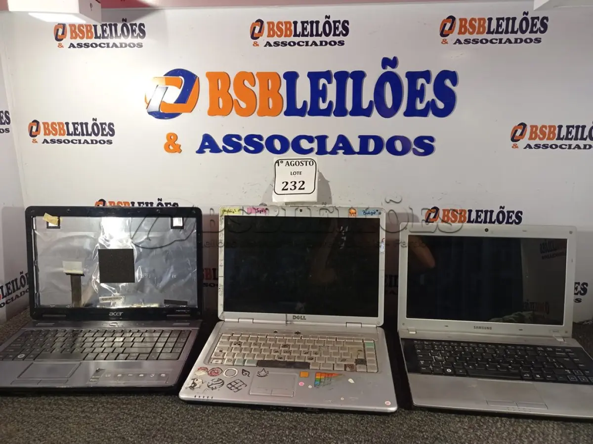 LOTE 232 - 03 NOTEBOOKS PARA RETIRADA DE PEÇAS. (NO ESTADO) ATENÇÃO! FAZER A VISITAÇÃO ANTES DE ARREMATAR, NÃO SABEMOS SE FUNCIONA. LEILÃO NÃO TEM GARANTIA E NEM DEVOLUÇÃO, SUJEITO A POSSÍVEIS AVARIAS VISÍVEIS/OCULTAS E/OU AUSÊNCIA DE COMPONENTES.