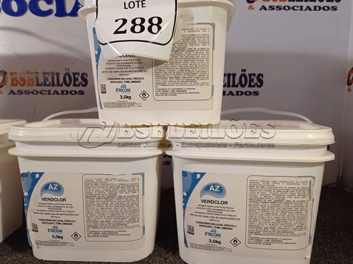 LOTE 288 - 06 BALDES DE DESINFETANTE HORTIFRUTÍCOLA VERDCLOR COM 3,5KG CADA. (NO ESTADO) ATENÇÃO! FAZER A VISITAÇÃO ANTES DE ARREMATAR, NÃO SABEMOS SE FUNCIONA. LEILÃO NÃO TEM GARANTIA E NEM DEVOLUÇÃO, SUJEITO A POSSÍVEIS AVARIAS VISÍVEIS/OCULTAS E/OU AUSÊNCIA DE COMPONENTES.