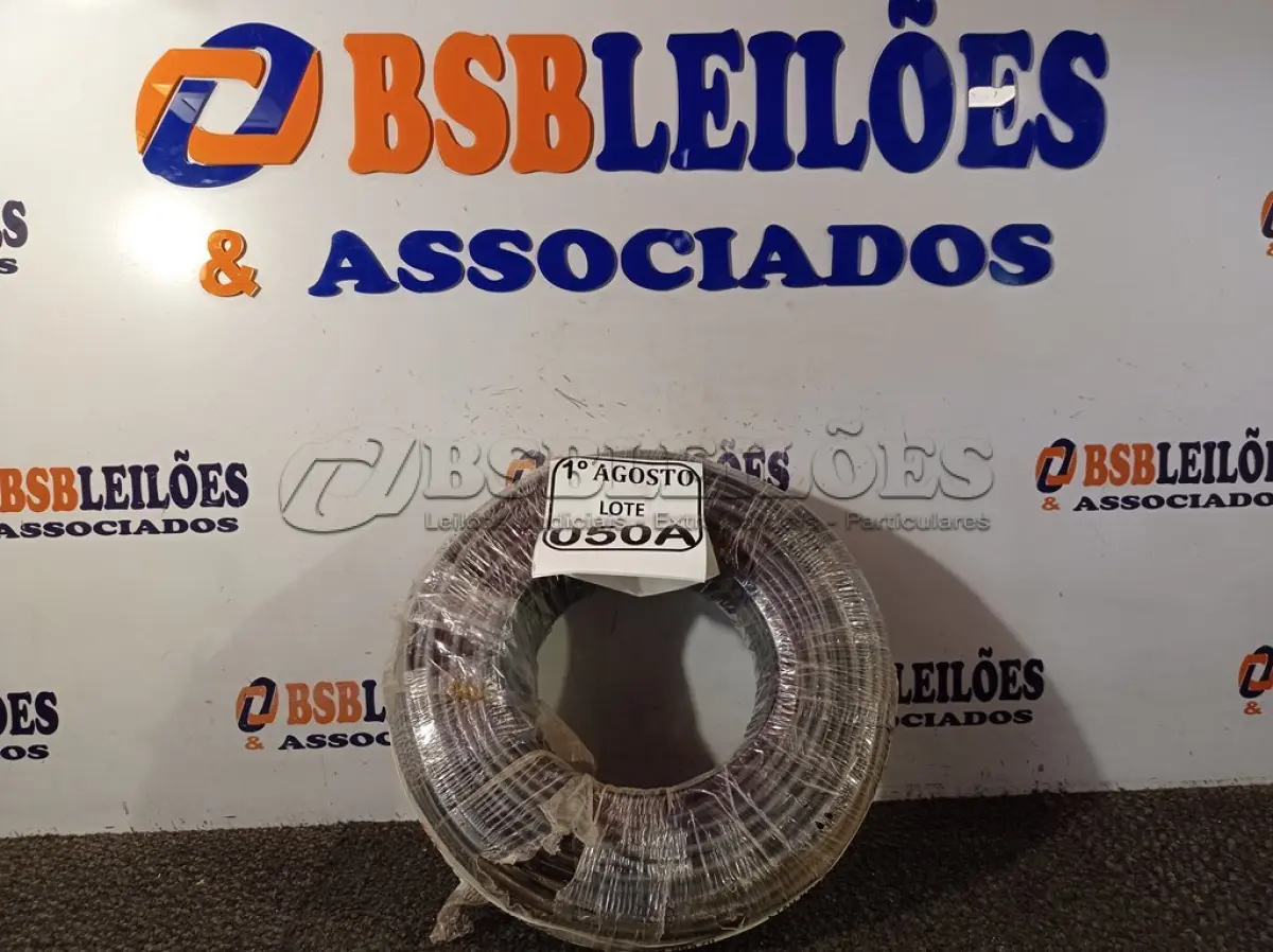 LOTE 050 - 01 ROLO DE CABO FLEXÍVEL 450/750VOLTS 1X10MM NA COR PRETA. (NO ESTADO) ATENÇÃO! FAZER A VISITAÇÃO ANTES DE ARREMATAR, NÃO SABEMOS SE FUNCIONA. LEILÃO NÃO TEM GARANTIA E NEM DEVOLUÇÃO, SUJEITO A POSSÍVEIS AVARIAS VISÍVEIS/OCULTAS E/OU AUSÊNCIA DE COMPONENTES.