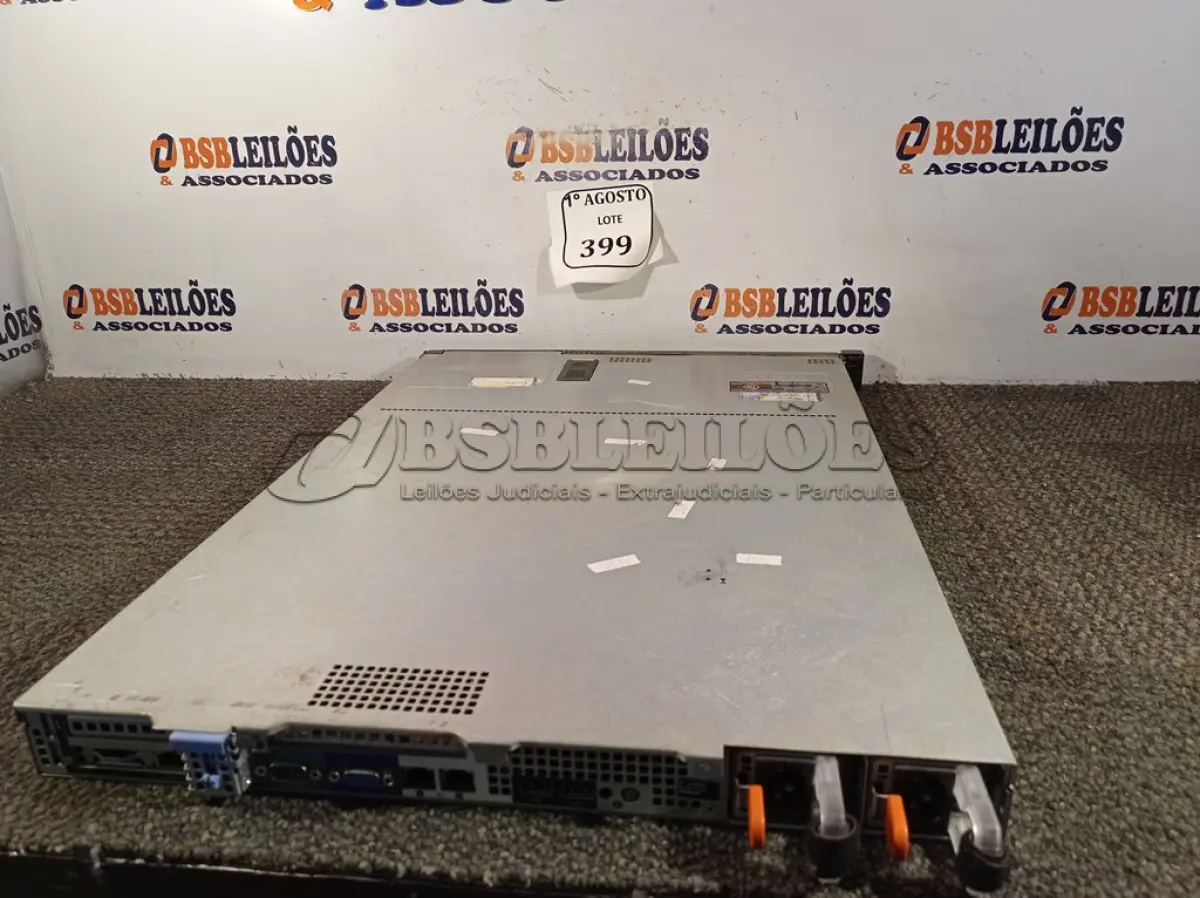 LOTE 399 - 01 SERVIDOR DELL R420. (NO ESTADO) ATENÇÃO! FAZER A VISITAÇÃO ANTES DE ARREMATAR, NÃO SABEMOS SE FUNCIONA. LEILÃO NÃO TEM GARANTIA E NEM DEVOLUÇÃO, SUJEITO A POSSÍVEIS AVARIAS VISÍVEIS/OCULTAS E/OU AUSÊNCIA DE COMPONENTES.