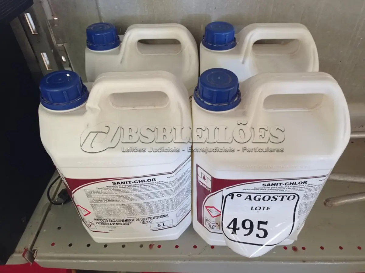 LOTE 495 - 04 GALÕES COM 5L CADA DE DESINFETANTE PARA HORTIFRUTÍCOLAS E DE ÁGUA. (NO ESTADO) ATENÇÃO! FAZER A VISITAÇÃO ANTES DE ARREMATAR, NÃO SABEMOS SE FUNCIONA. LEILÃO NÃO TEM GARANTIA E NEM DEVOLUÇÃO, SUJEITO A POSSÍVEIS AVARIAS VISÍVEIS/OCULTAS E/OU AUSÊNCIA DE COMPONENTES.