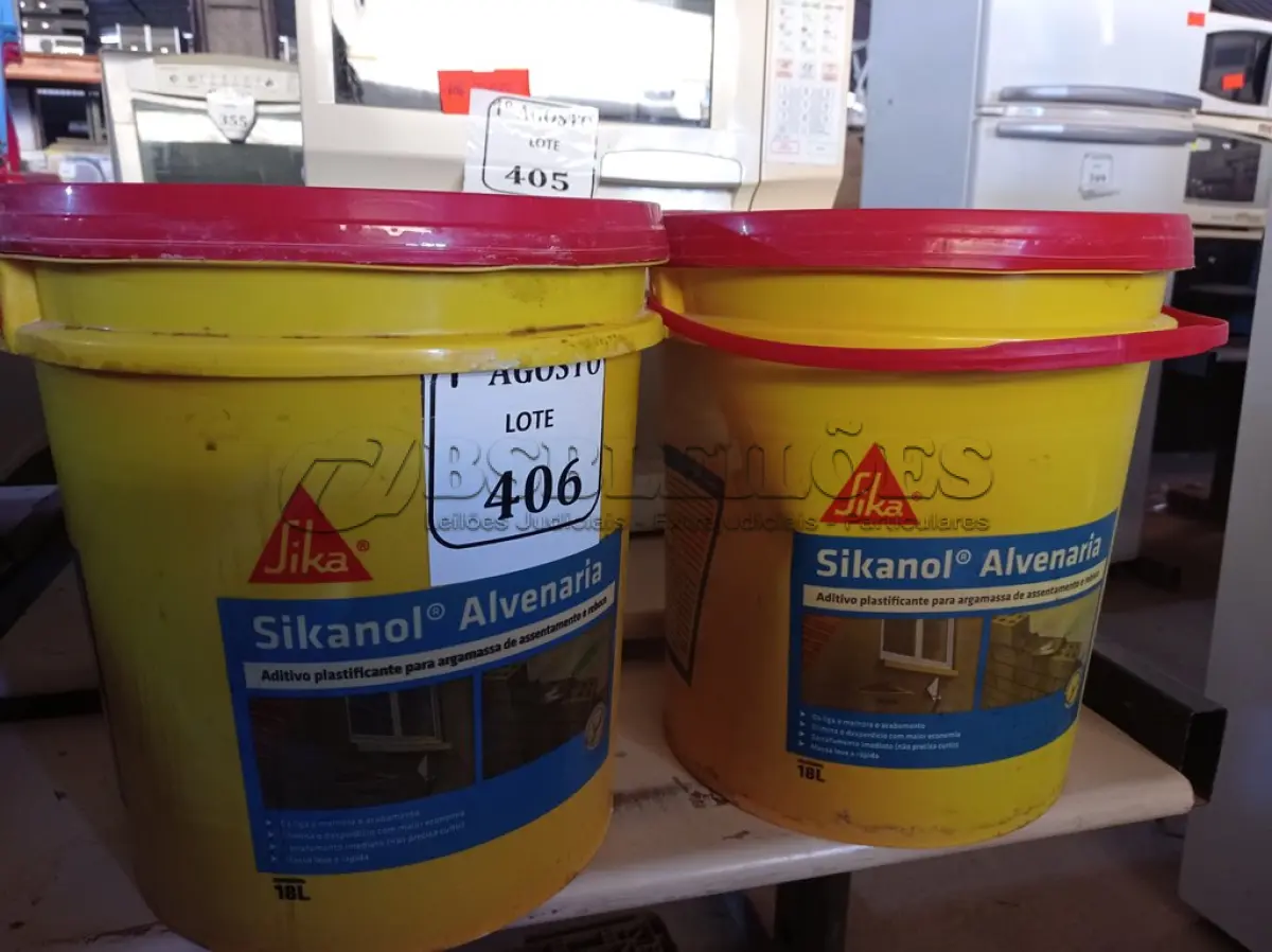 LOTE 406 - 02 BALDES DE SIKANOL ALVENARIA, ADITIVO PLASTIFICANTE PARA ARGAMASSA DE ASSENTAMENTO E REBOCO 18L. (NO ESTADO) ATENÇÃO! FAZER A VISITAÇÃO ANTES DE ARREMATAR, NÃO SABEMOS SE FUNCIONA. LEILÃO NÃO TEM GARANTIA E NEM DEVOLUÇÃO, SUJEITO A POSSÍVEIS AVARIAS VISÍVEIS/OCULTAS E/OU AUSÊNCIA DE COMPONENTES.