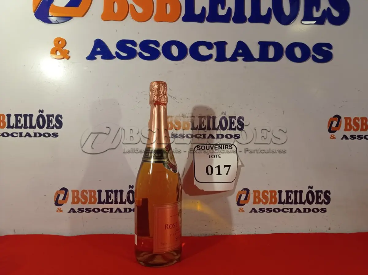 LOTE 017 -  01 GARRAFA DE VINHO ESPUMANTE ROSE IMPERIAL SPERONE 75 CL LACRADO. (NO ESTADO EM QUE SE ENCONTRA) ATENÇÃO! FAZER A VISITAÇÃO ANTES DE ARREMATAR, NÃO SABEMOS SE FUNCIONA. LEILÃO NÃO TEM GARANTIA E NEM DEVOLUÇÃO, SUJEITO A POSSÍVEIS AVARIAS VISÍVEIS/OCULTAS E/OU AUSÊNCIA DE COMPONENTES.  