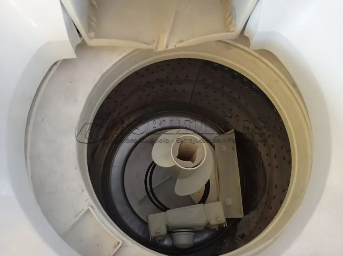 LOTE 466 - 01 MÁQUINA DE LAVAR ROUPAS BRASTEMP 6KG.  (NO ESTADO) ATENÇÃO! FAZER A VISITAÇÃO ANTES DE ARREMATAR, NÃO SABEMOS SE FUNCIONA. LEILÃO NÃO TEM GARANTIA E NEM DEVOLUÇÃO, SUJEITO A POSSÍVEIS AVARIAS VISÍVEIS/OCULTAS E/OU AUSÊNCIA DE COMPONENTES.