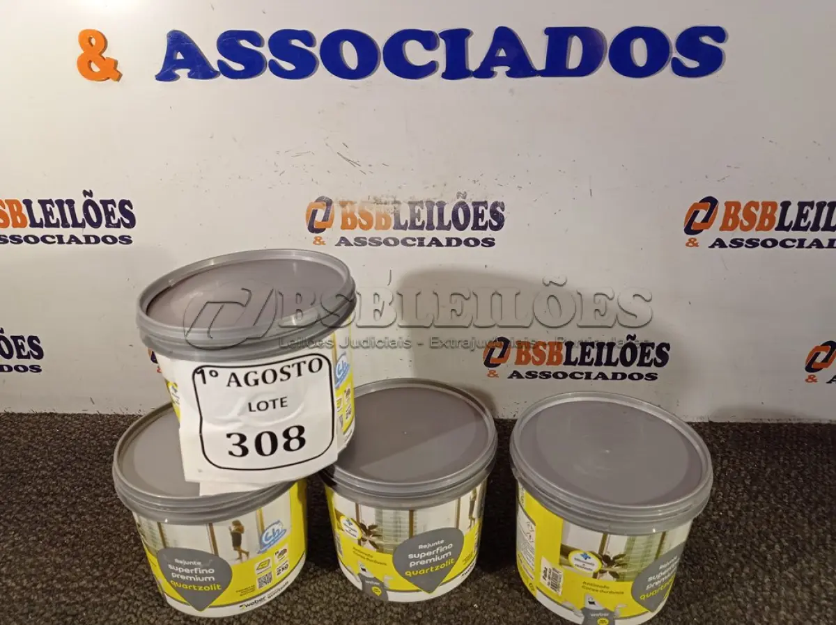 LOTE 308 - 04 BALDINHOS DE REJUNTE SUPERFINO PREMIUM QUARTZOLIT COM 2KG CADA. (NO ESTADO) ATENÇÃO! FAZER A VISITAÇÃO ANTES DE ARREMATAR, NÃO SABEMOS SE FUNCIONA. LEILÃO NÃO TEM GARANTIA E NEM DEVOLUÇÃO, SUJEITO A POSSÍVEIS AVARIAS VISÍVEIS/OCULTAS E/OU AUSÊNCIA DE COMPONENTES.
