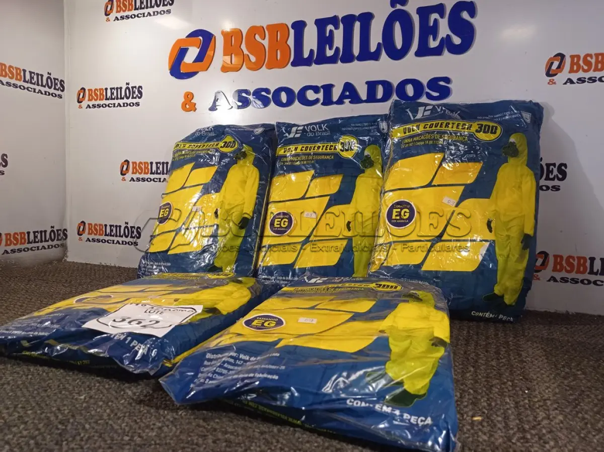 LOTE 362 - 05 MACACÕES DE SEGURANÇA VOLH GOVERTECH 300 TAMANHO EG. (NO ESTADO) ATENÇÃO! FAZER A VISITAÇÃO ANTES DE ARREMATAR, NÃO SABEMOS SE FUNCIONA. LEILÃO NÃO TEM GARANTIA E NEM DEVOLUÇÃO, SUJEITO A POSSÍVEIS AVARIAS VISÍVEIS/OCULTAS E/OU AUSÊNCIA DE COMPONENTES.