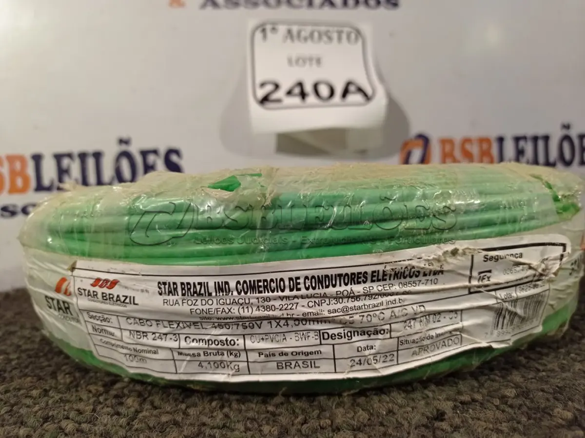 LOTE 240 - 01 ROLO DE CABO FLEXÍVEL 450/750VOLTS 1X4,00MM NA COR VERDE. (NO ESTADO) ATENÇÃO! FAZER A VISITAÇÃO ANTES DE ARREMATAR, NÃO SABEMOS SE FUNCIONA. LEILÃO NÃO TEM GARANTIA E NEM DEVOLUÇÃO, SUJEITO A POSSÍVEIS AVARIAS VISÍVEIS/OCULTAS E/OU AUSÊNCIA DE COMPONENTES.