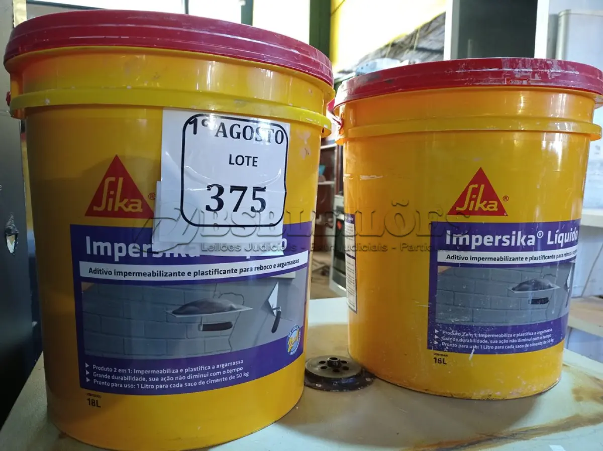 LOTE 375 - 02 BALDES IMPERSIKA LÍQUIDO. (NO ESTADO) ATENÇÃO! FAZER A VISITAÇÃO ANTES DE ARREMATAR, NÃO SABEMOS SE FUNCIONA. LEILÃO NÃO TEM GARANTIA E NEM DEVOLUÇÃO, SUJEITO A POSSÍVEIS AVARIAS VISÍVEIS/OCULTAS E/OU AUSÊNCIA DE COMPONENTES.
