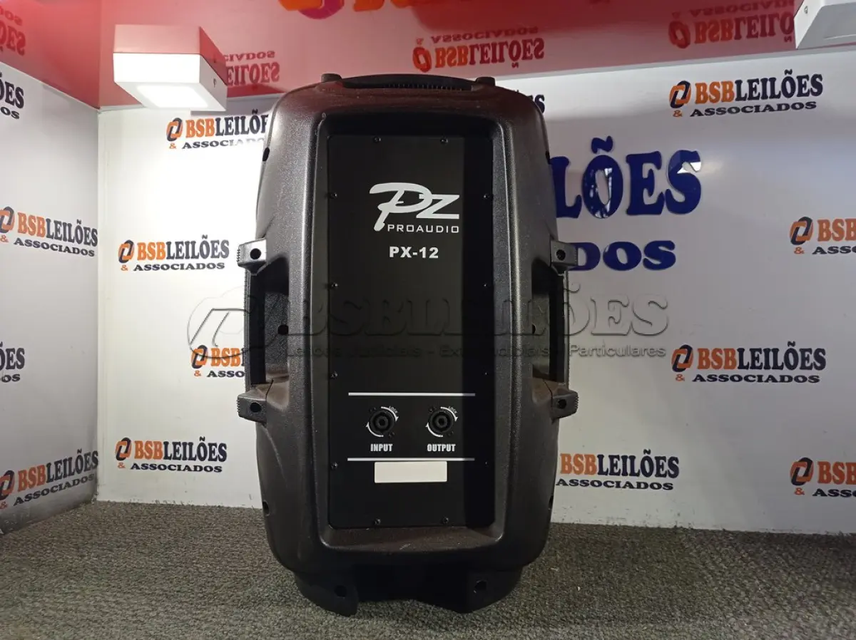 LOTE 389 - 01 CAIXA DE SOM PZ PROPASSIVE PRÓ AUDIO PX-12. (NOVA) (NO ESTADO) ATENÇÃO! FAZER A VISITAÇÃO ANTES DE ARREMATAR, NÃO SABEMOS SE FUNCIONA. LEILÃO NÃO TEM GARANTIA E NEM DEVOLUÇÃO, SUJEITO A POSSÍVEIS AVARIAS VISÍVEIS/OCULTAS E/OU AUSÊNCIA DE COMPONENTES.