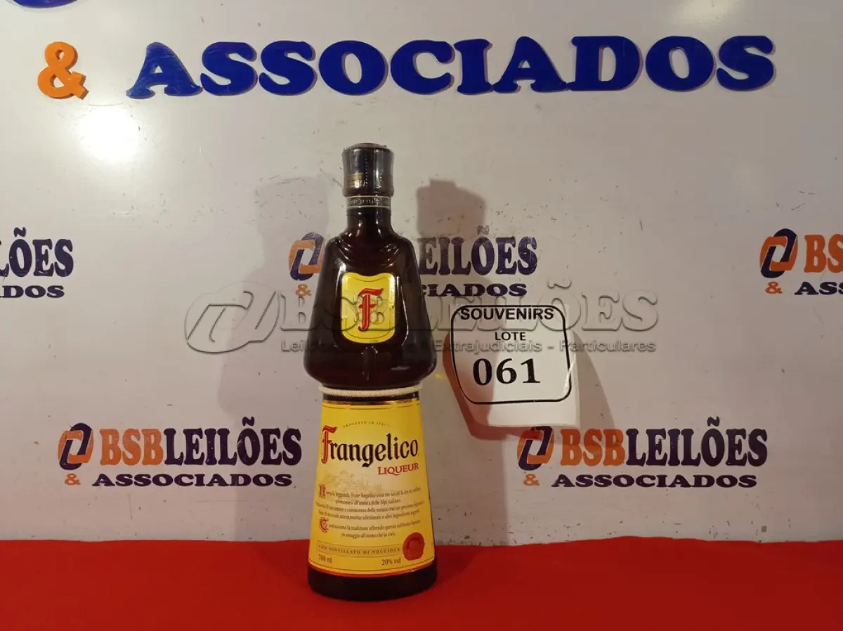 LOTE 061 - 01 LICOR FRANGELICO LIQUEUR 700ML. (NO ESTADO EM QUE SE ENCONTRA) ATENÇÃO! FAZER A VISITAÇÃO ANTES DE ARREMATAR, NÃO SABEMOS SE FUNCIONA. LEILÃO NÃO TEM GARANTIA E NEM DEVOLUÇÃO, SUJEITO A POSSÍVEIS AVARIAS VISÍVEIS/OCULTAS E/OU AUSÊNCIA DE COMPONENTES.  