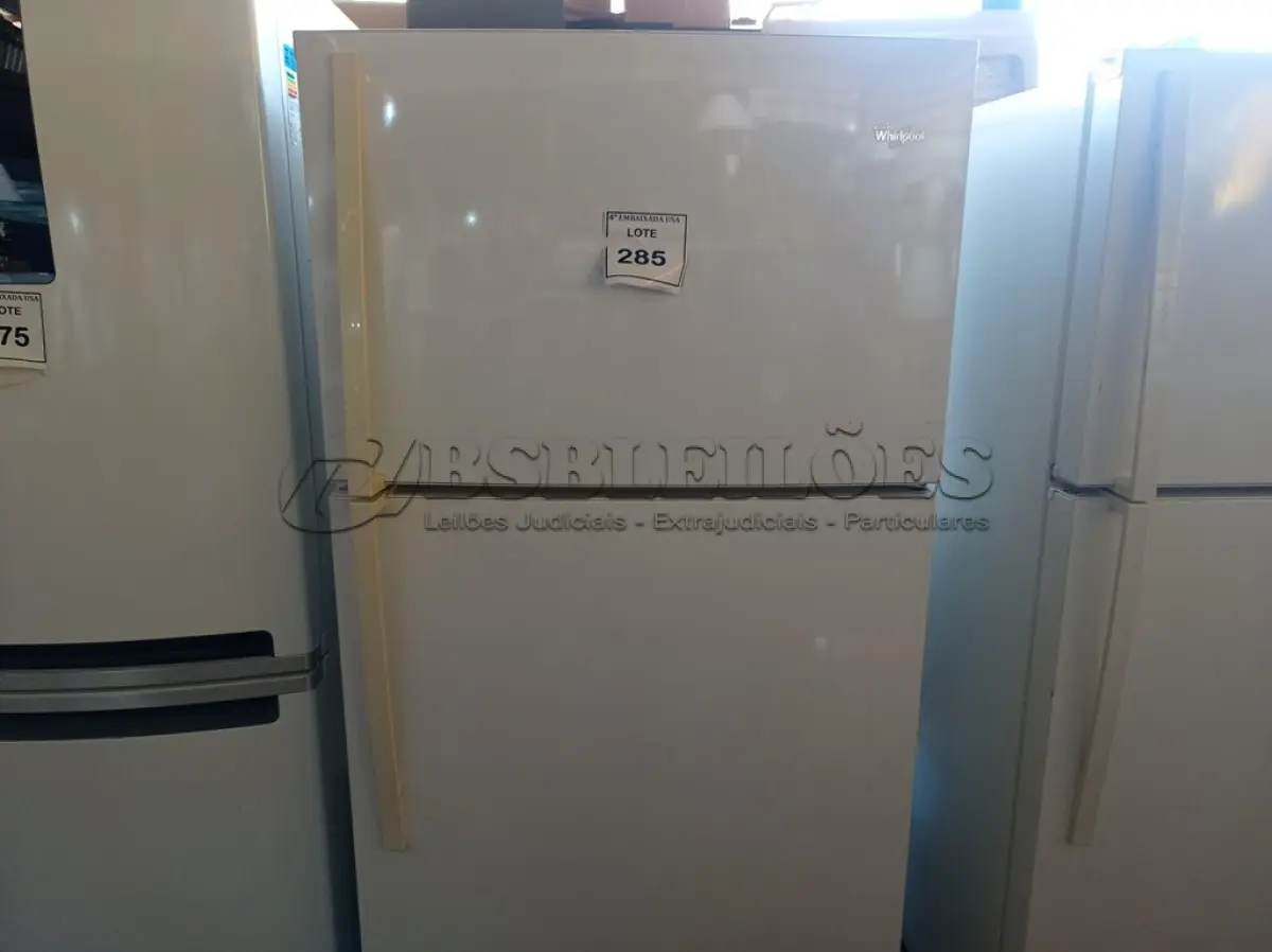 LOTE 285 - 01 GELADEIRA WHIRLPOOL MOD: WRT351SFYW00 115V. REFRIGERATOR. (NO ESTADO EM QUE SE ENCONTRA. SUJEITO A AVARIAS OCULTAS/VISÍVEIS.) BF8691H