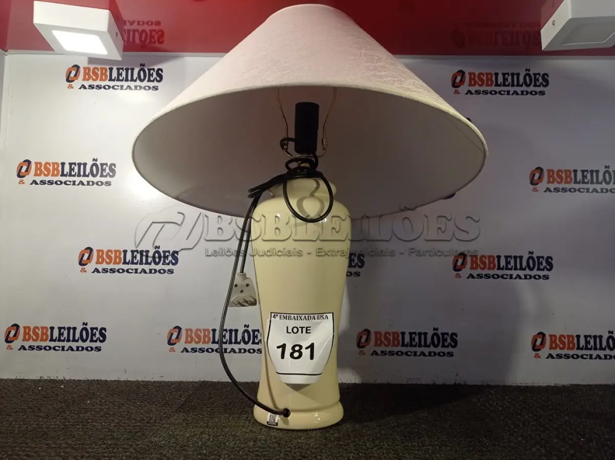 LOTE 181