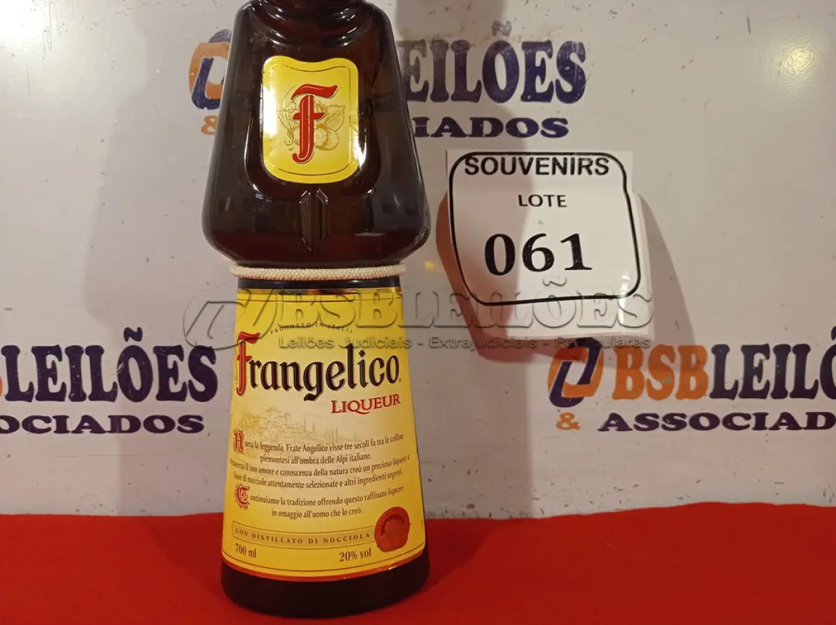 LOTE 061 - 01 LICOR FRANGELICO LIQUEUR 700ML. (NO ESTADO EM QUE SE ENCONTRA) ATENÇÃO! FAZER A VISITAÇÃO ANTES DE ARREMATAR, NÃO SABEMOS SE FUNCIONA. LEILÃO NÃO TEM GARANTIA E NEM DEVOLUÇÃO, SUJEITO A POSSÍVEIS AVARIAS VISÍVEIS/OCULTAS E/OU AUSÊNCIA DE COMPONENTES.  
