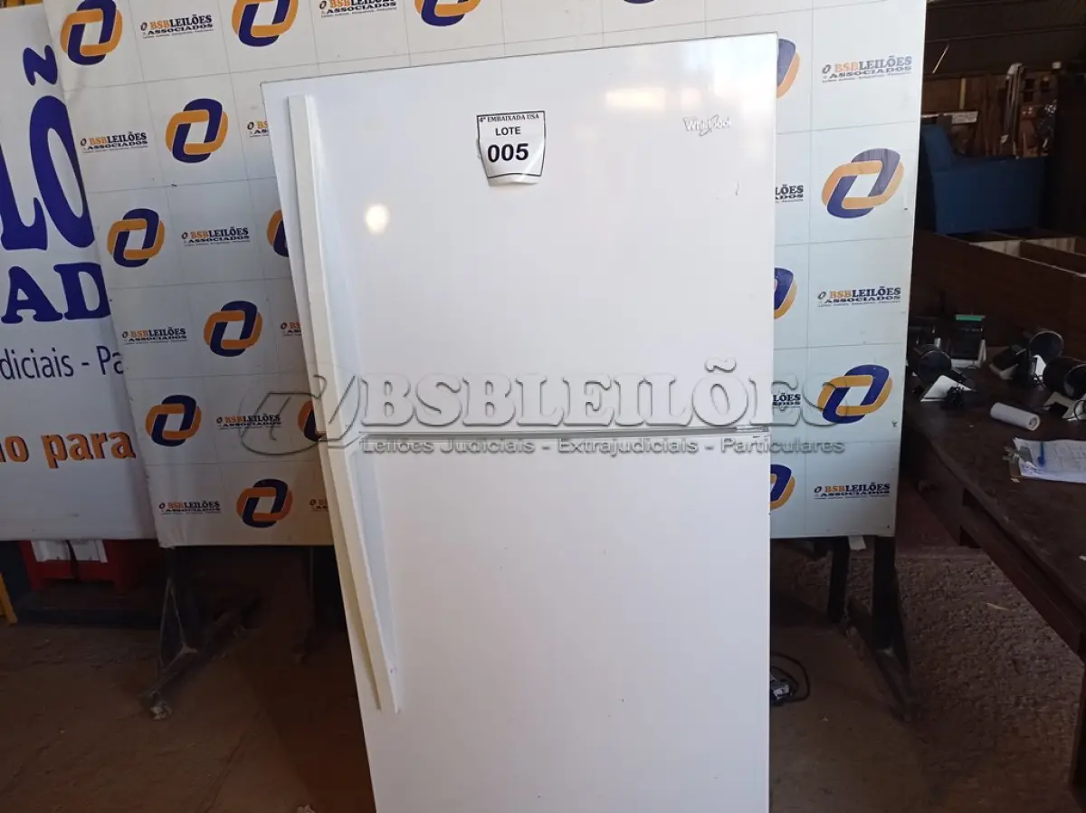 LOTE 005 - 01 GELADEIRA MODELO WRT3L9SZY*0* WHIRLPOOL 115V (REFRIGERATOR). (NO ESTADO EM QUE SE ENCONTRA. SUJEITO A AVARIAS OCULTAS/VISÍVEIS.)BF8602U