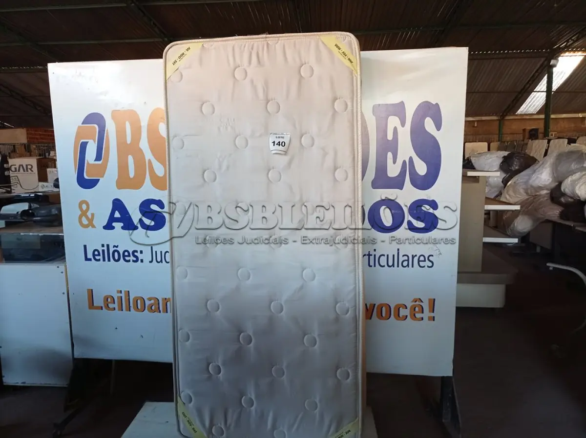 LOTE 140