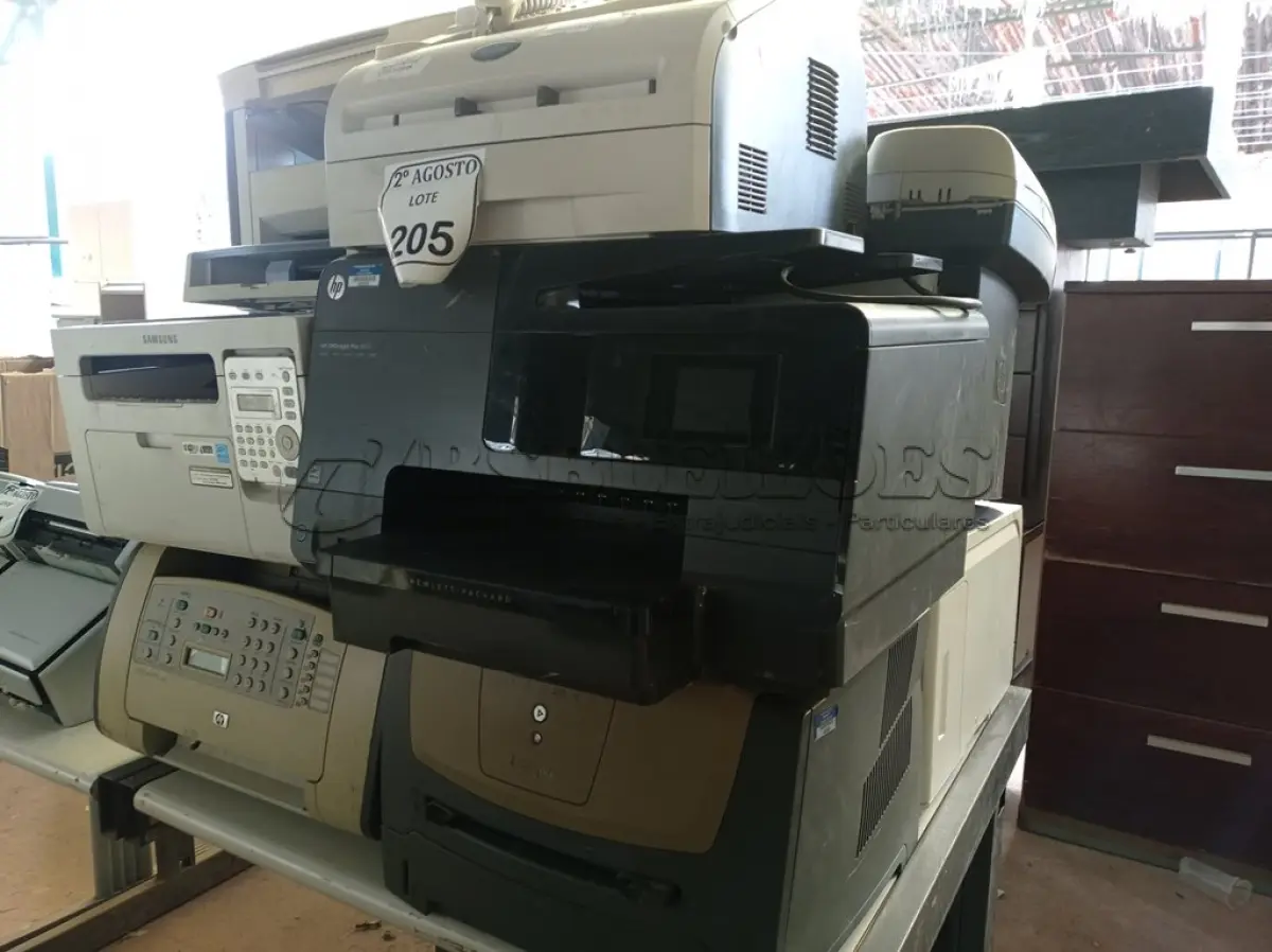 LOTE 205 - 09 IMPRESSORAS MARCAS E MODELOS DIVERSOS E 01 APARELHO DE FAX. (NO ESTADO) ATENÇÃO! FAZER A VISITAÇÃO ANTES DE ARREMATAR, NÃO SABEMOS SE FUNCIONA. LEILÃO NÃO TEM GARANTIA E NEM DEVOLUÇÃO, SUJEITO A POSSÍVEIS AVARIAS VISÍVEIS/OCULTAS E/OU AUSÊNCIA DE COMPONENTES.