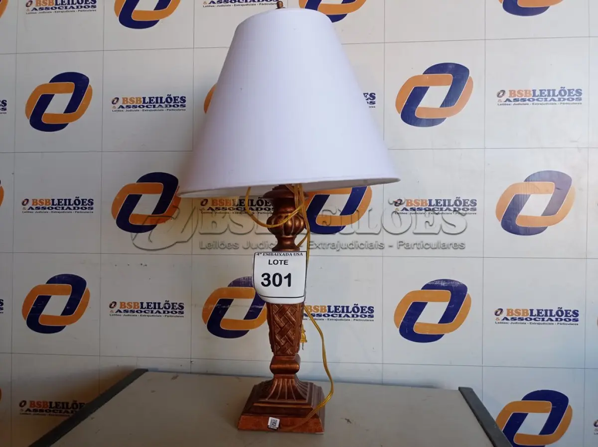 LOTE 301