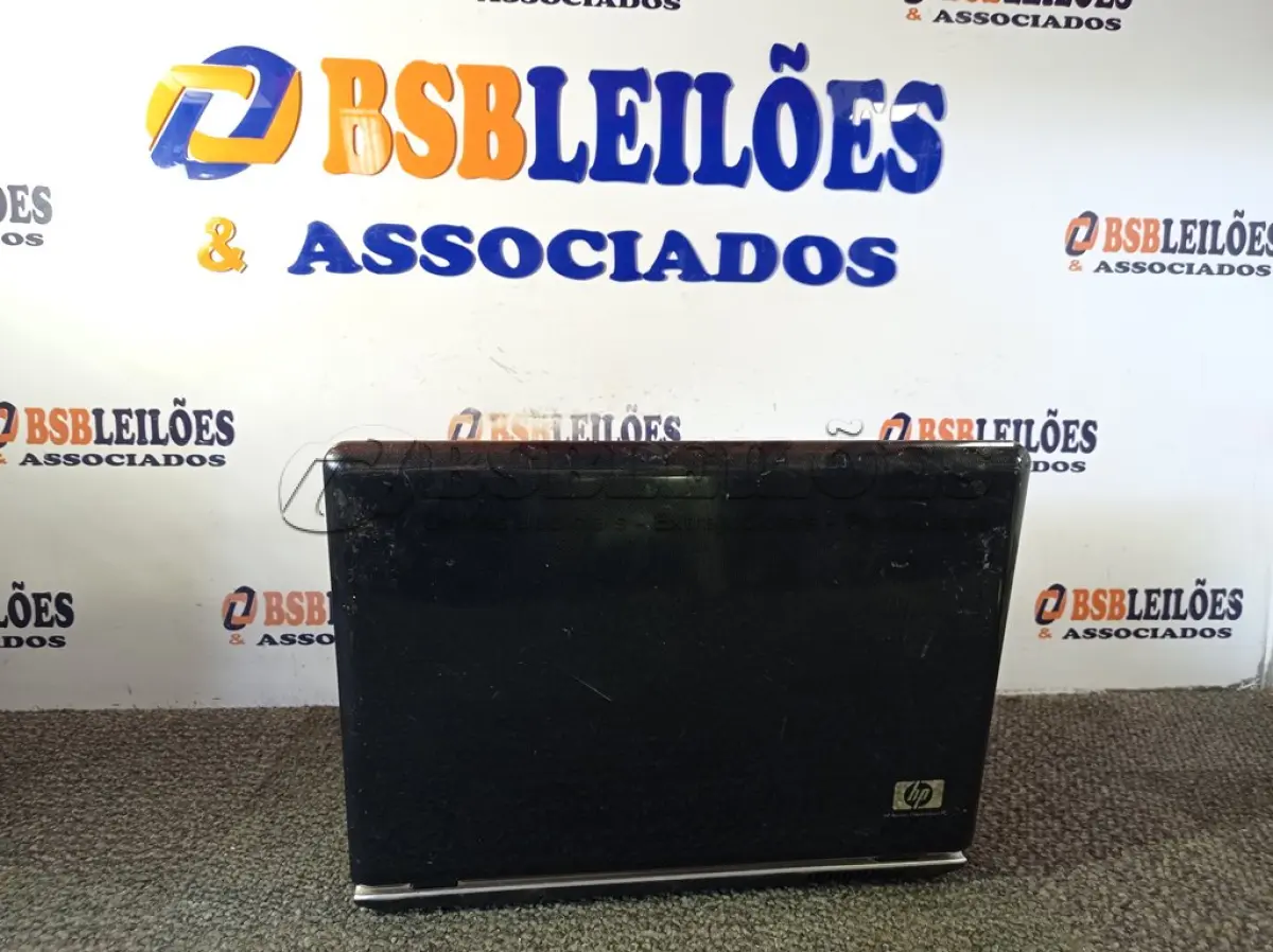 LOTE 027 - 01 NOTEBOOK HP SEM FONTE. (NO ESTADO) ATENÇÃO! FAZER A VISITAÇÃO ANTES DE ARREMATAR, NÃO SABEMOS SE FUNCIONA. LEILÃO NÃO TEM GARANTIA E NEM DEVOLUÇÃO, SUJEITO A POSSÍVEIS AVARIAS VISÍVEIS/OCULTAS E/OU AUSÊNCIA DE COMPONENTES.