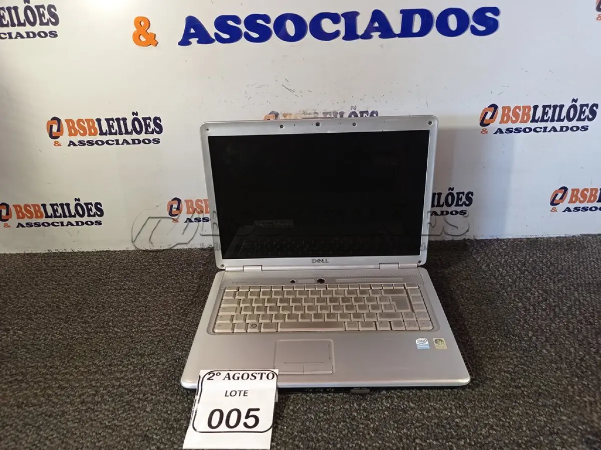 LOTE 005 - 01 NOTEBOOK MARCA DELL MODELO INSPIRON1525 SEM FONTE. (NO ESTADO) ATENÇÃO! FAZER A VISITAÇÃO ANTES DE ARREMATAR, NÃO SABEMOS SE FUNCIONA. LEILÃO NÃO TEM GARANTIA E NEM DEVOLUÇÃO, SUJEITO A POSSÍVEIS AVARIAS VISÍVEIS/OCULTAS E/OU AUSÊNCIA DE COMPONENTES.