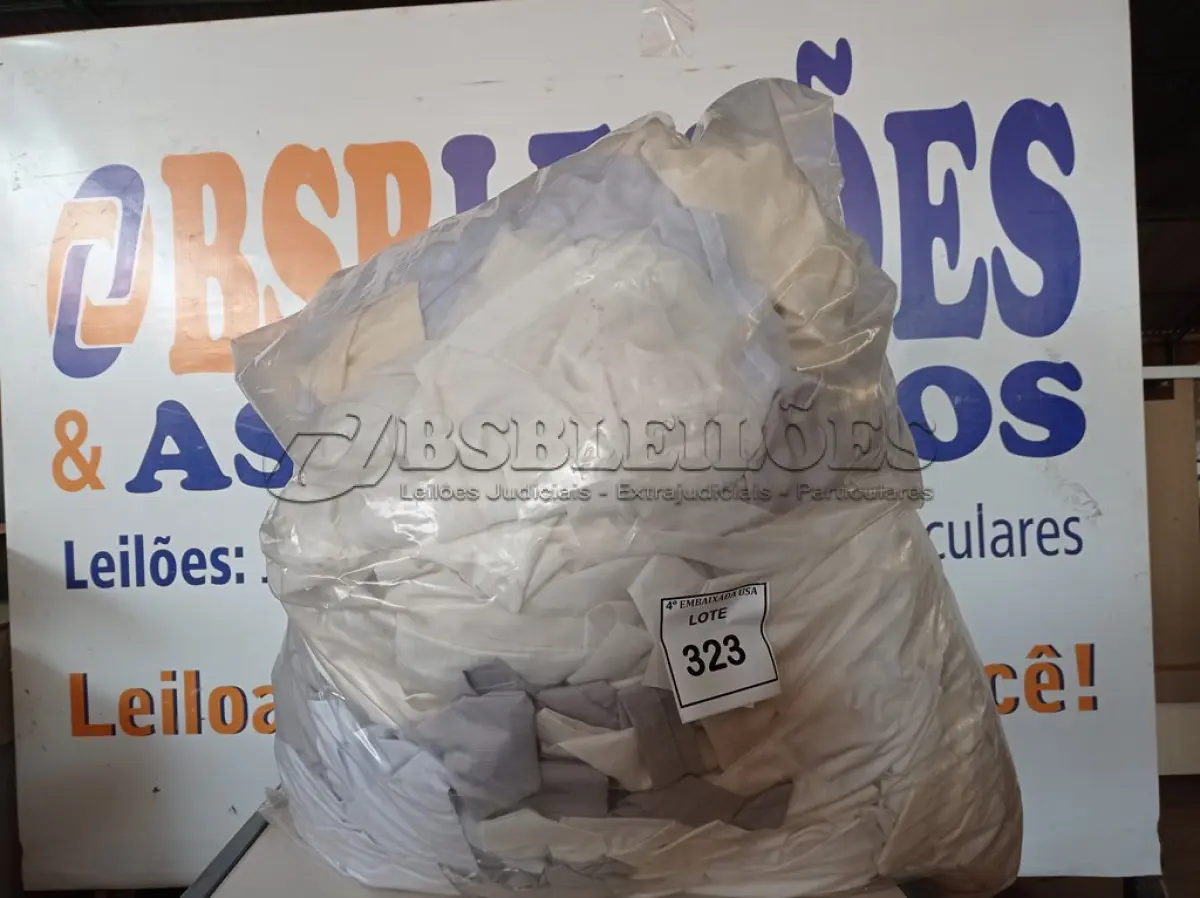 LOTE 323