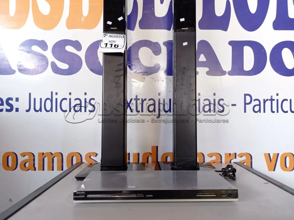 LOTE 116 - 02 CAIXAS DE SOM TIPO TORRE E 01 APARELHO DE DVD DA MARCA PHILIPS. (NO ESTADO) ATENÇÃO! FAZER A VISITAÇÃO ANTES DE ARREMATAR, NÃO SABEMOS SE FUNCIONA. LEILÃO NÃO TEM GARANTIA E NEM DEVOLUÇÃO, SUJEITO A POSSÍVEIS AVARIAS VISÍVEIS/OCULTAS E/OU AUSÊNCIA DE COMPONENTES.