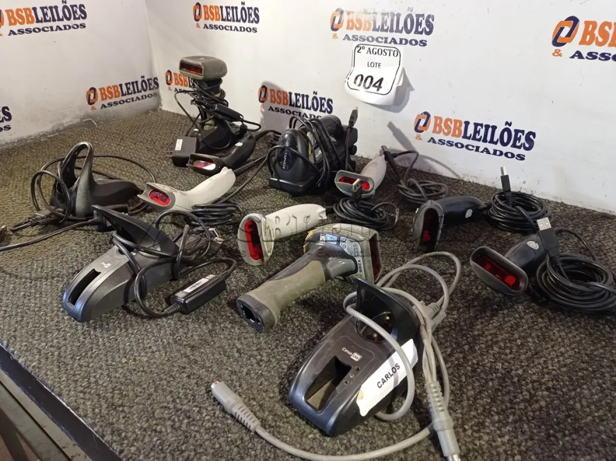 LOTE 004 - 01 LOTE COM VÁRIOS LEITORES DE CÓDIGOS DIVERSOS. (NO ESTADO) ATENÇÃO! FAZER A VISITAÇÃO ANTES DE ARREMATAR, NÃO SABEMOS SE FUNCIONA. LEILÃO NÃO TEM GARANTIA E NEM DEVOLUÇÃO, SUJEITO A POSSÍVEIS AVARIAS VISÍVEIS/OCULTAS E/OU AUSÊNCIA DE COMPONENTES.
