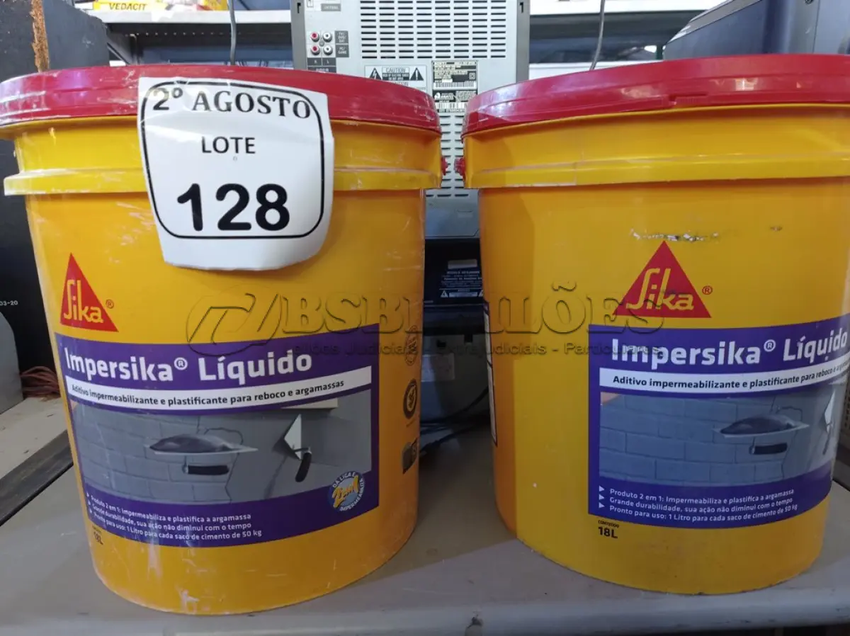 LOTE 128 - 02 BALDES DE IMPERSIKA LÍQUIDO ADITIVO PLASTIFICANTE PARA ARGAMASSA DE ASSENTAMENTO E REBOCO, 18 LITROS CADA. (NO ESTADO) ATENÇÃO! FAZER A VISITAÇÃO ANTES DE ARREMATAR, NÃO SABEMOS SE FUNCIONA. LEILÃO NÃO TEM GARANTIA E NEM DEVOLUÇÃO, SUJEITO A POSSÍVEIS AVARIAS VISÍVEIS/OCULTAS E/OU AUSÊNCIA DE COMPONENTES.