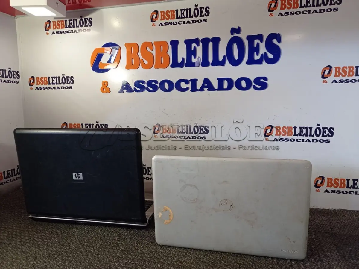LOTE 016 - 02 NOTEBOOKS COM AVARIAS, MARCAS E MODELOS DIVERSOS. (NO ESTADO) ATENÇÃO! FAZER A VISITAÇÃO ANTES DE ARREMATAR, NÃO SABEMOS SE FUNCIONA. LEILÃO NÃO TEM GARANTIA E NEM DEVOLUÇÃO, SUJEITO A POSSÍVEIS AVARIAS VISÍVEIS/OCULTAS E/OU AUSÊNCIA DE COMPONENTES.