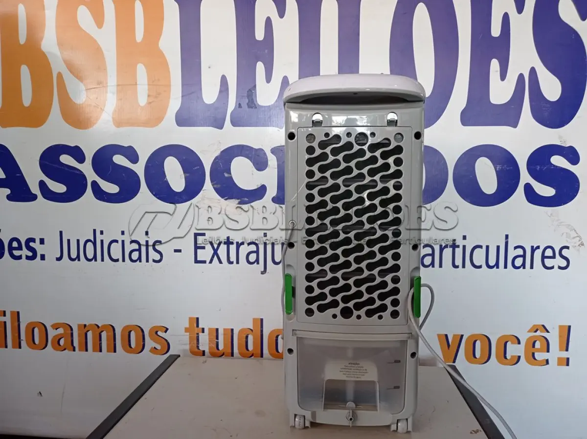 LOTE 154 - 01 CLIMATIZADOR MARCA CONSUL 220V. (NO ESTADO) ATENÇÃO! FAZER A VISITAÇÃO ANTES DE ARREMATAR, NÃO SABEMOS SE FUNCIONA. LEILÃO NÃO TEM GARANTIA E NEM DEVOLUÇÃO, SUJEITO A POSSÍVEIS AVARIAS VISÍVEIS/OCULTAS E/OU AUSÊNCIA DE COMPONENTES.
