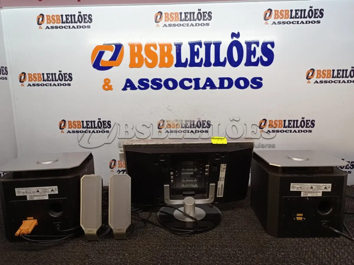 LOTE 089 - 01 DVD PORTÁTIL, DUAS CAIXAS MULTIMÍDIA SUBWOOFER MARCA DELL E 01 PAR DE CAIXA DE SOM. (NO ESTADO) ATENÇÃO! FAZER A VISITAÇÃO ANTES DE ARREMATAR, NÃO SABEMOS SE FUNCIONA. LEILÃO NÃO TEM GARANTIA E NEM DEVOLUÇÃO, SUJEITO A POSSÍVEIS AVARIAS VISÍVEIS/OCULTAS E/OU AUSÊNCIA DE COMPONENTES.