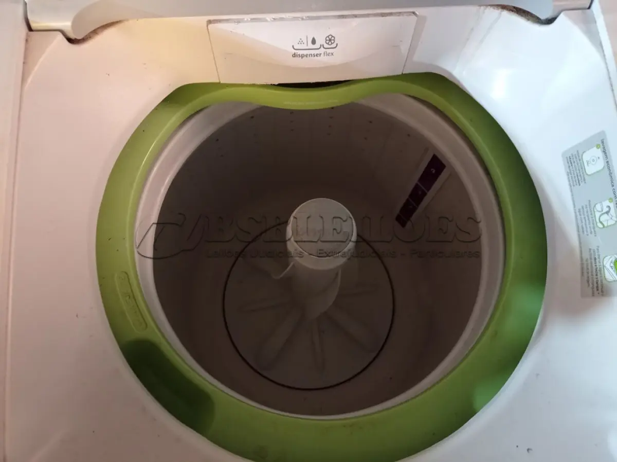 LOTE 141 - 01 MÁQUINA DE LAVAR CONSUL 11KG. (NO ESTADO) ATENÇÃO! FAZER A VISITAÇÃO ANTES DE ARREMATAR, NÃO SABEMOS SE FUNCIONA. LEILÃO NÃO TEM GARANTIA E NEM DEVOLUÇÃO, SUJEITO A POSSÍVEIS AVARIAS VISÍVEIS/OCULTAS E/OU AUSÊNCIA DE COMPONENTES.