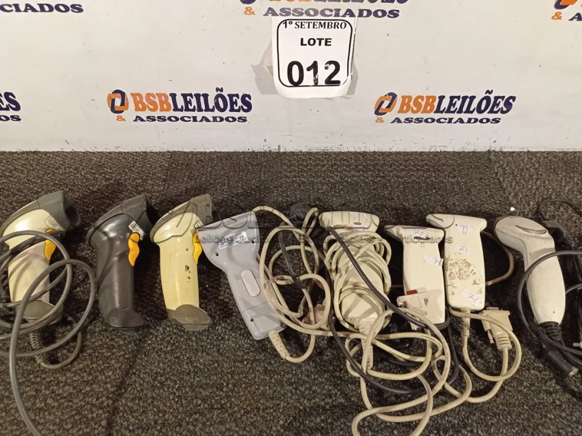 LOTE 012 - 08 LEITORES DE CÓDIGO DE BARRAS MARCAS E MODELOS DIVERSOS. (NO ESTADO) ATENÇÃO! FAZER A VISITAÇÃO ANTES DE ARREMATAR, NÃO SABEMOS SE FUNCIONA. LEILÃO NÃO TEM GARANTIA E NEM DEVOLUÇÃO, SUJEITO A POSSÍVEIS AVARIAS VISÍVEIS/OCULTAS E/OU AUSÊNCIA DE COMPONENTES.
